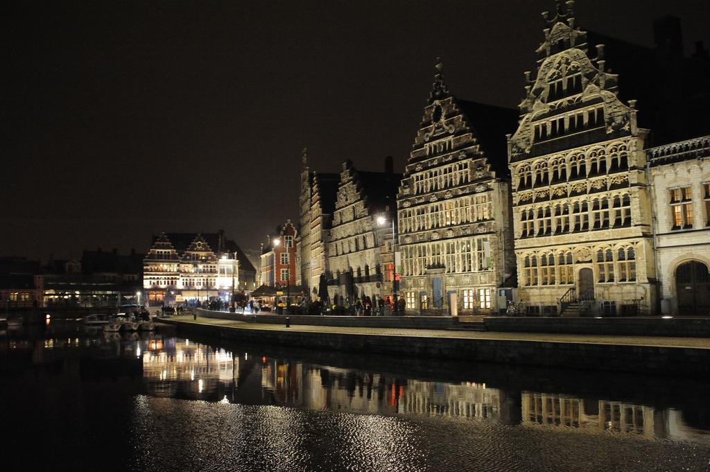 De Draecke Hostel Ghent Exterior photo