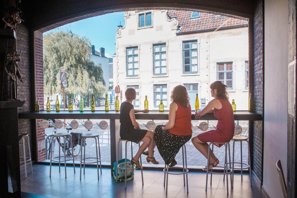 De Draecke Hostel Ghent Exterior photo