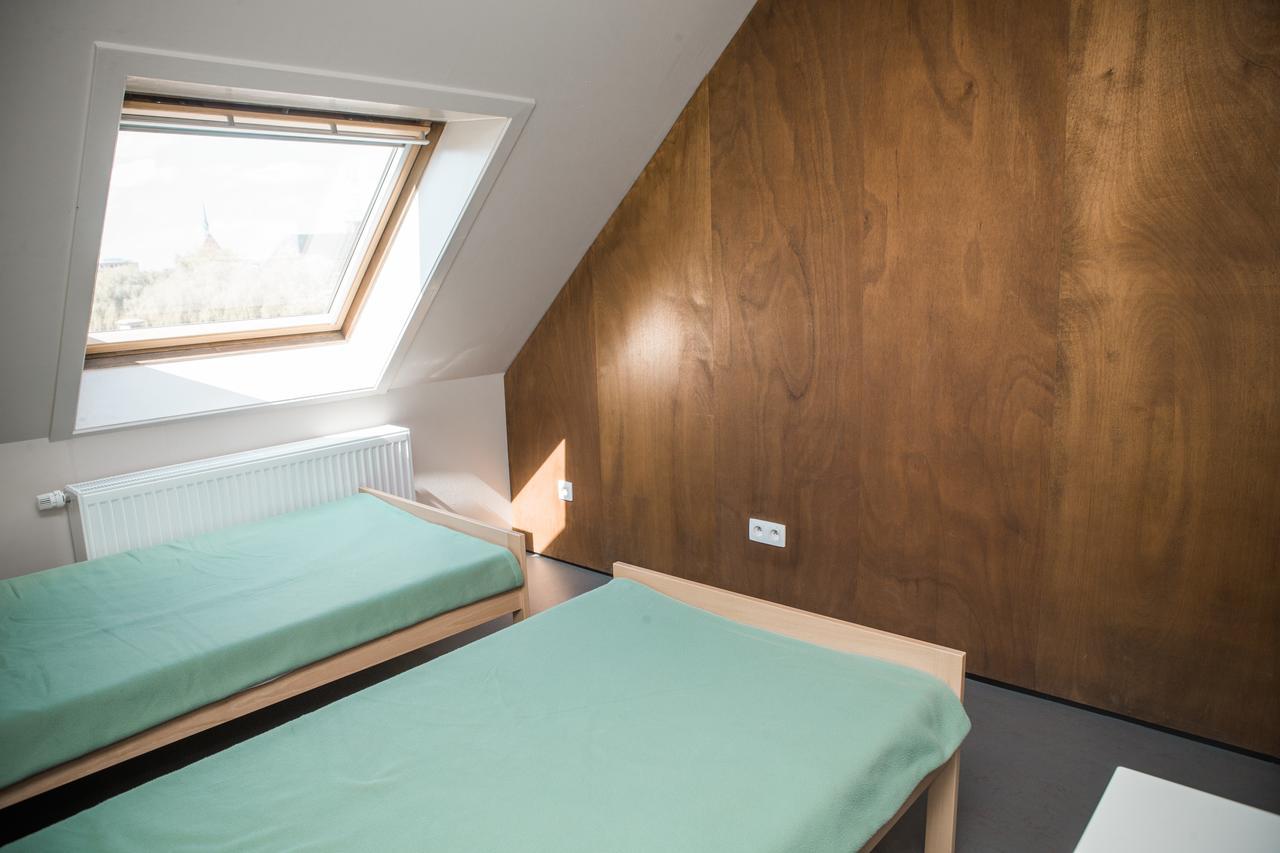 De Draecke Hostel Ghent Room photo